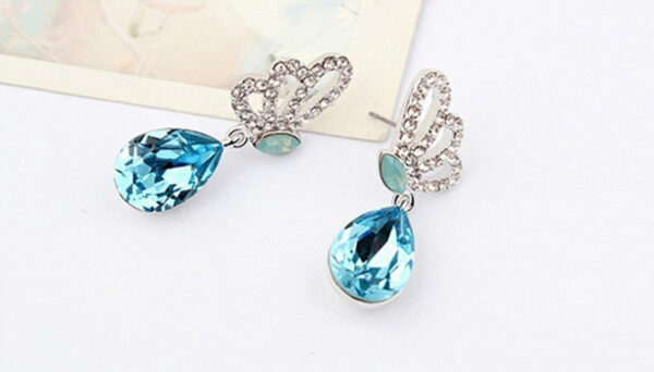 Dangle Earrings 925 Sterling Silver Coated Teardrop with Sparkling Crystal and Butterfly Adorned with White Stones - Aquamarine Sea Blue