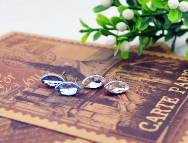 925 Sterling Silver Coated Oval Cut Stone Earrings - Topaz Blue