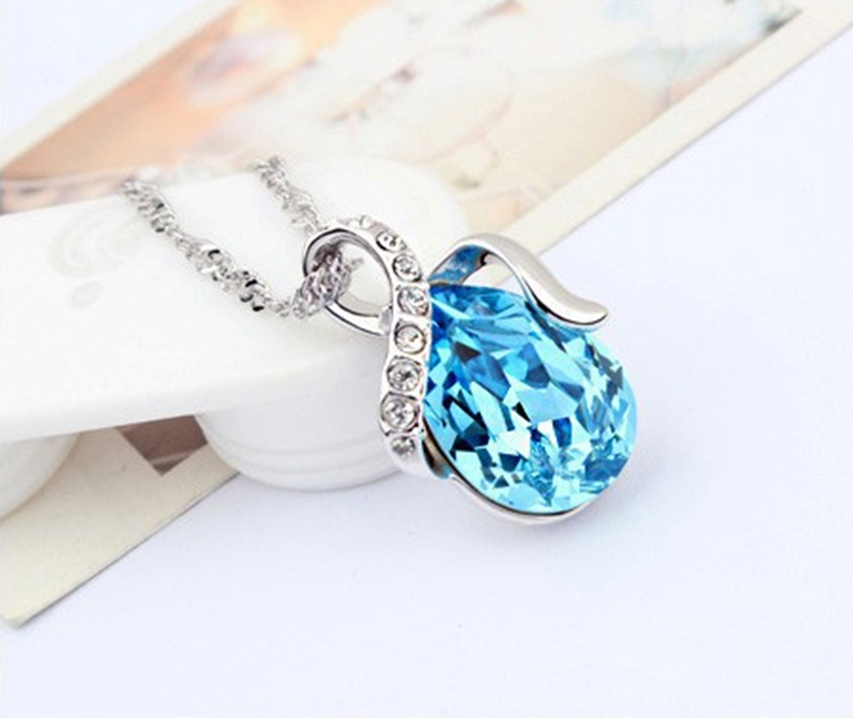 【TATIANA】(Silver925) Water Drop Pandant Necklace 925 Sterling Silver Light Blue Topaz Water Drop Pendant