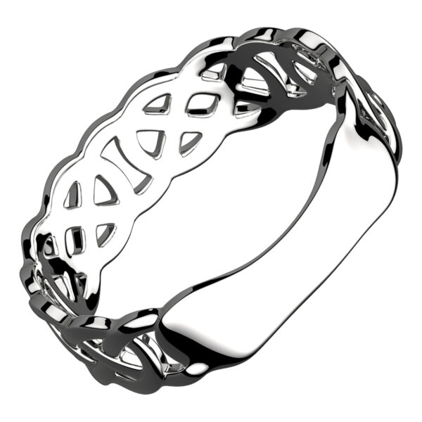 925 Sterling Silver Ring Featuring Decorative Celtic Knotwork